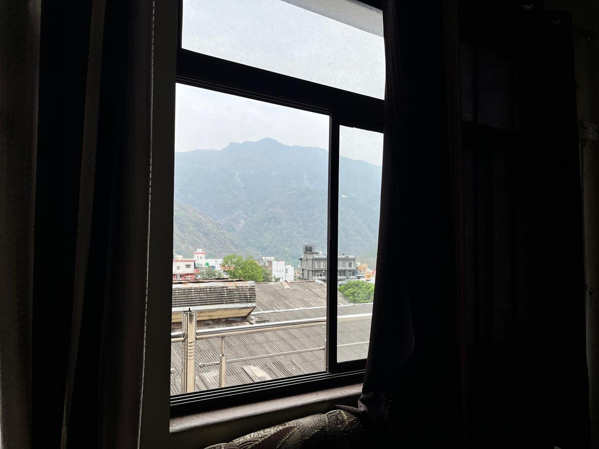 Soul Hostel Rishīkesh Buitenkant foto